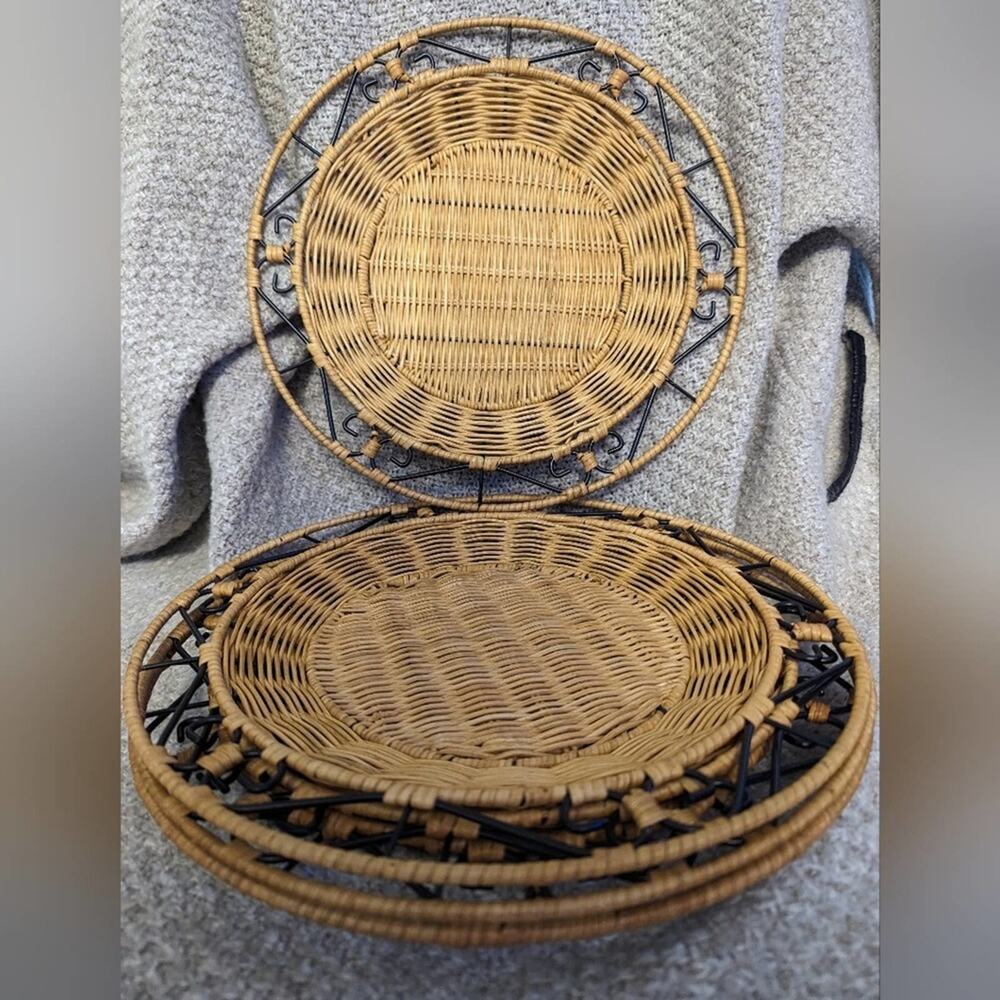 Princess House Casual Home Wicker/Rattan/Metal 12in Chargers - set of 4